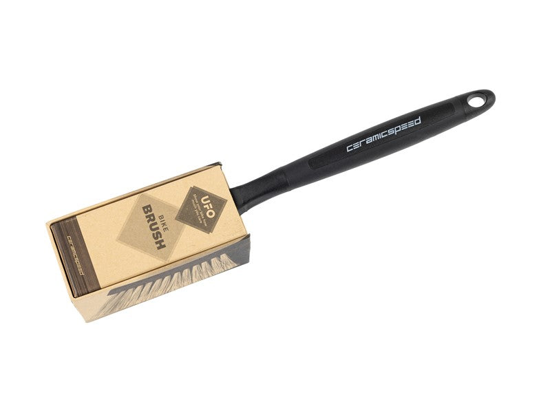 CeramicSpeed bike wash brush with protective rubber bumper for safe cleaning on all bike surfaces.