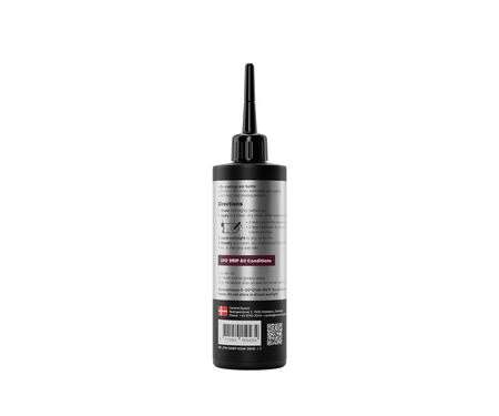 CeramicSpeed UFO Drip All Conditions Chain Wax Treatment 100ml bottle, focused on ceramicspeed chain wax treatment.
