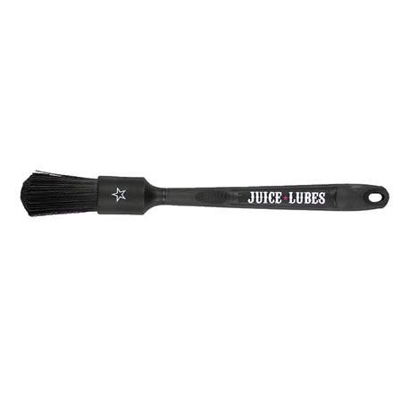 Juice Lubes Stiffler Drivetrain Brush for bikes, ideal drivetrain cleaning brush for bikes with stiff bristles.