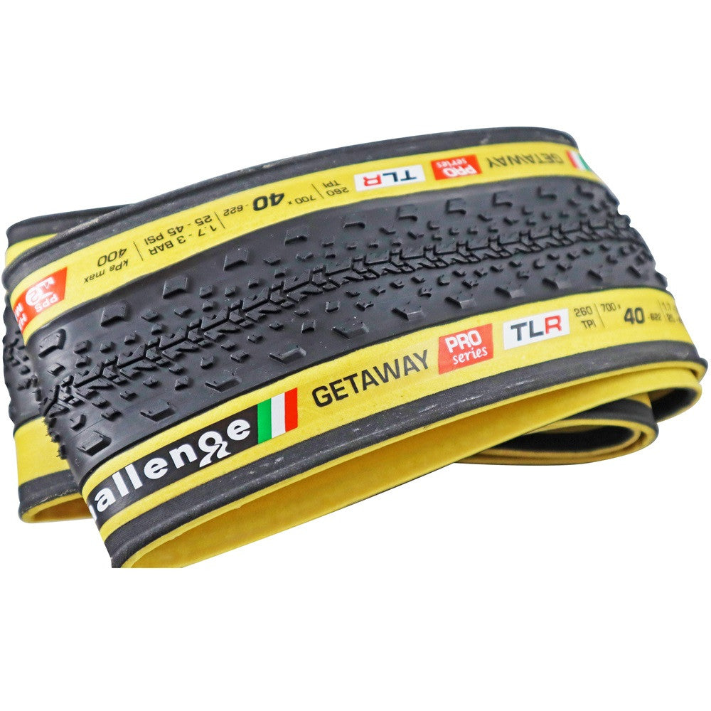 Challenge Getaway Pro Tubeless Cyclocross/Gravel Tyre HTLR Tan 700 x 40