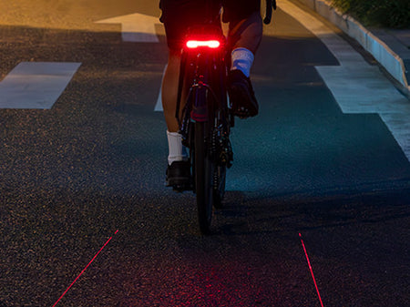 Ravemen NT101 Commuter Signal 160 Lumens Bicycle Rear Light With Bike Turn Signals & Brake Detection