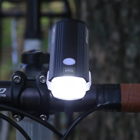 CatEye AMPP 2200 USB-C Rechargeable Front Bicycle Light | MTB ROAD GRAVEL