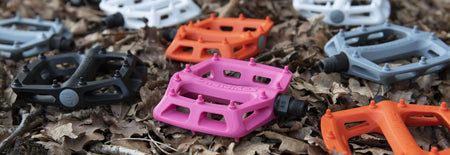 DMR V6 Plastic Cro-Mo Axle Pedals For MTB BMX Kids Downhill Trails Urban