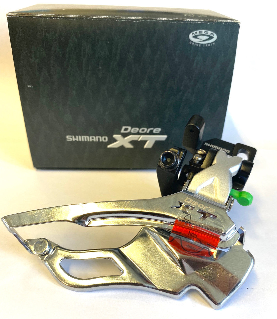 Dérailleur avant Shimano Deore FD-M617 side swing, front pull, direct Dérailleur avant Shimano Deore FD-M617 side swing, front pull, direct