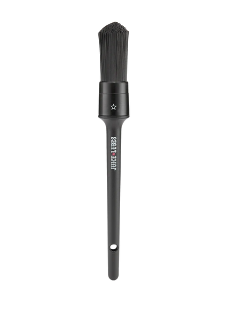 Juice Lubes Stiffler Drivetrain Brush for bikes, ideal drivetrain cleaning brush for bikes with short stiff bristles.