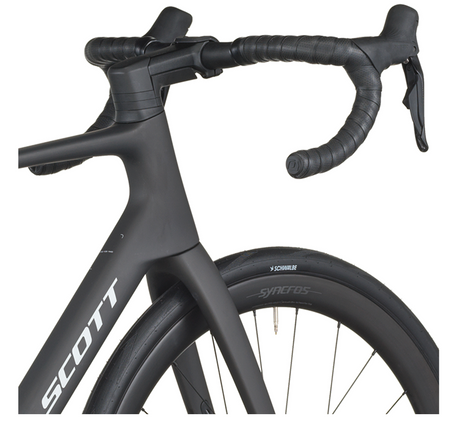 Scott Addict 30 Road Bike - Carbon Black