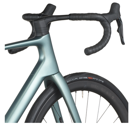 Scott Addict Premium Road Bike In Whale Grey