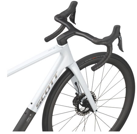 Scott Addict RC Pro Road Bike In Cumulus White Carbon Black