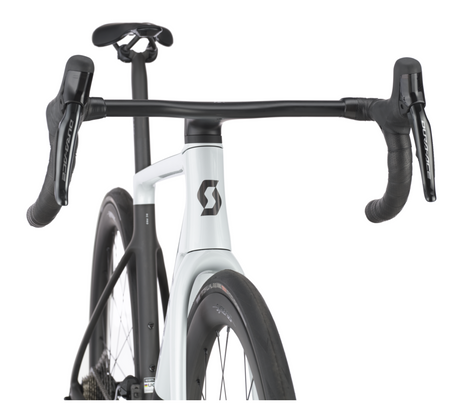 Scott Addict RC Pro Road Bike In Cumulus White Carbon Black