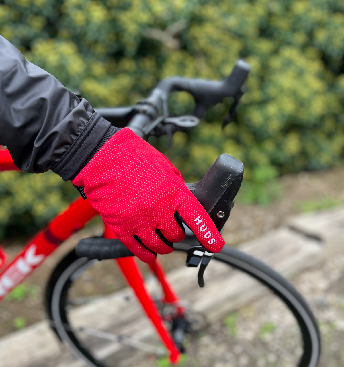 HUDS Wind Stop Thermal Lined Lightweight Warm Cycling Winter Gloves In Red