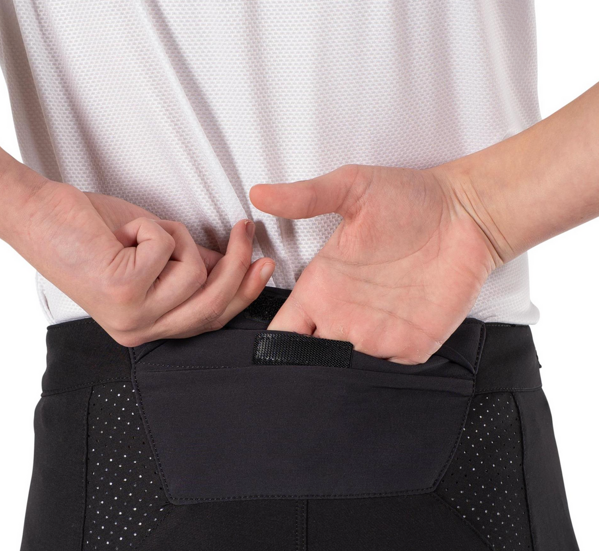 Leatt Junior MTB 1.0 Jersey & Trousers Ride Kit | Black