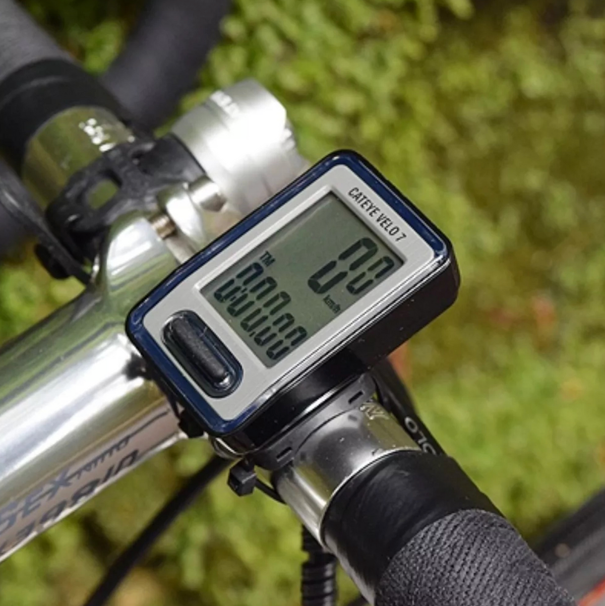 CatEye Velo 7 Wired Programmable Cycle Bike Computer