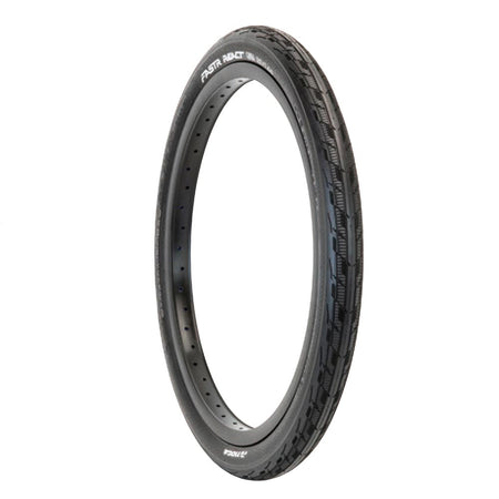 Tioga Fastr React S-Spec BMX 20 inch folding tyre with serrated tread for better grip during acceleration.