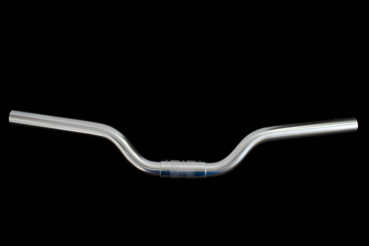 Nitto B220AA Riser Handlebar 25.4mm Clamp | 480mm Width In Silver