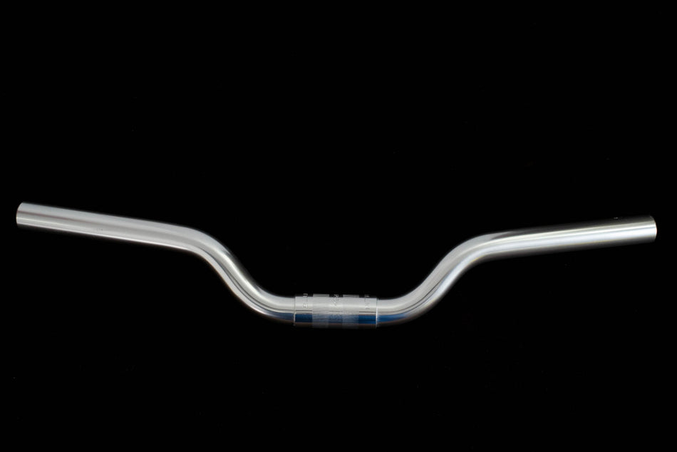 Nitto B220AA Riser Handlebar 25.4mm Clamp | 480mm Width In Silver