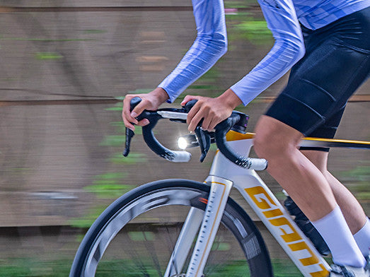 Ravemen K1000 USB Rechargeable AI Nighttime 1000 Lumen Bicycle Front Light