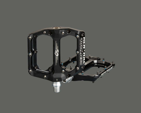 Renthal Revo-F Flat MTB Downhill Platform Pedals | Black