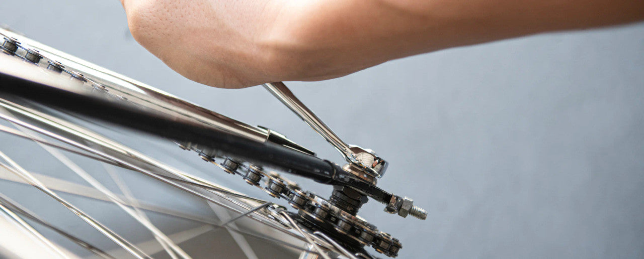 Runwell Aqualia Steel Spanner Wrench 170mm Long For 15mm Hub Nuts